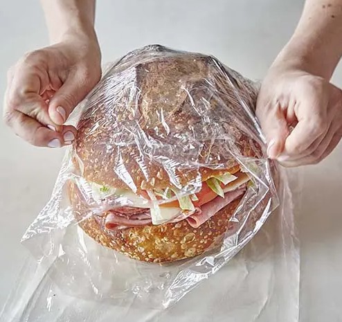 Att packa upp fördelarna: PE-plastfolie och dess praktiska tillämpningar
