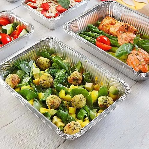 Det mångsidiga köket Essential: Varför silver aluminiumfolie matbehållare glänser