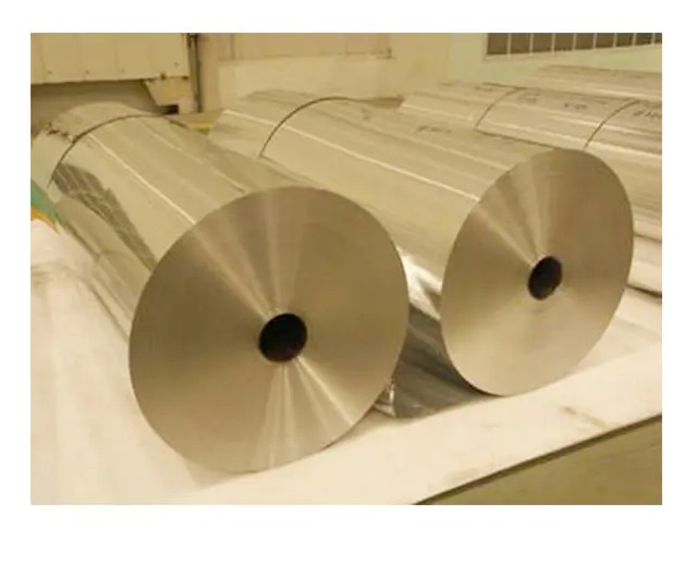 Från göt till folie: Resan med råmaterial av aluminiumfolie
